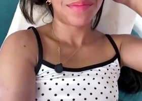 LA COLOMBIANA HELEN