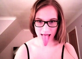 Amateur redhead shaves and masturbates