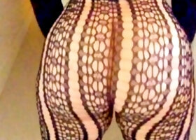 Amateur busty milf loves fiting her big ass hard