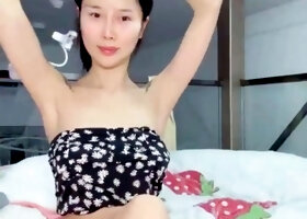 Adorable Japanese teen Izumi Koizumis pussy toyed until